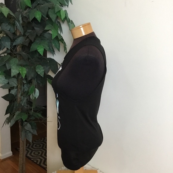 So Set 2 workout tanks size small - Picture 8 of 15